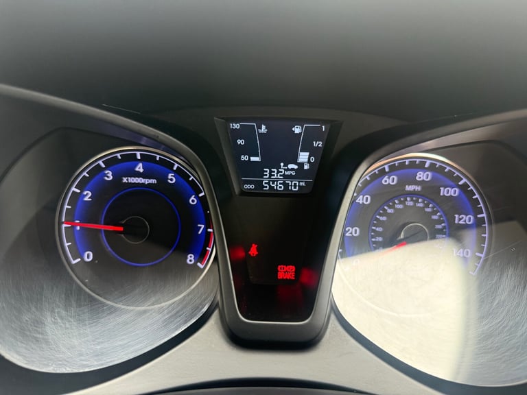 2012 Hyundai IX20 1.4 Active BlueDrive White 5 Door Bluetooth Low Insurance 