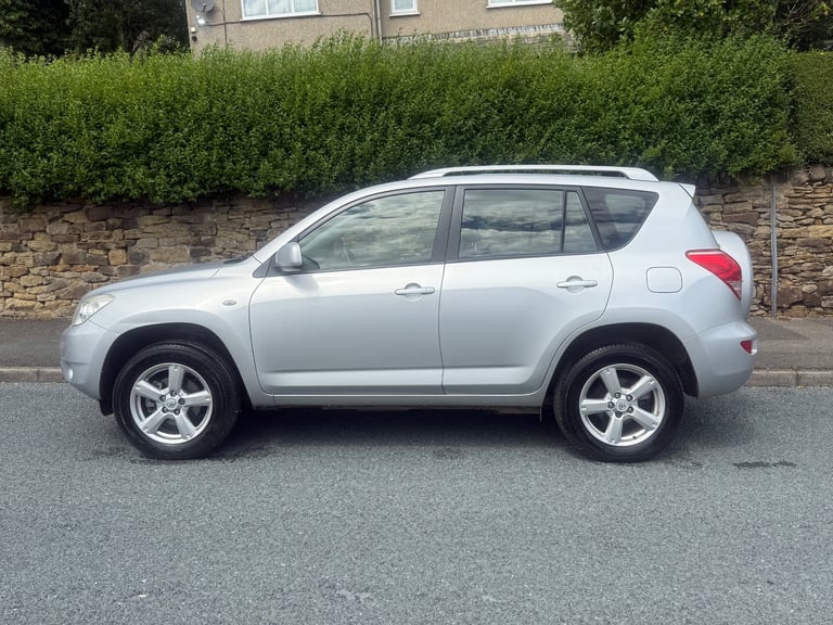 2006 TOYOTA RAV-4 2.0 XT3 VVT-I PETROL MANUAL 5 DOORS SILVER
