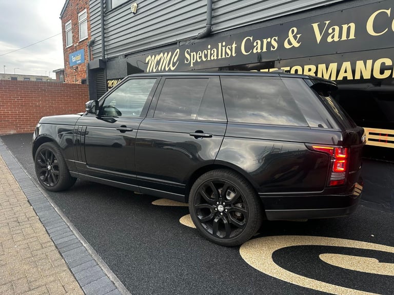LAND ROVER RANGE ROVER 3.0 TD V6 Vogue Black Auto Diesel 2017