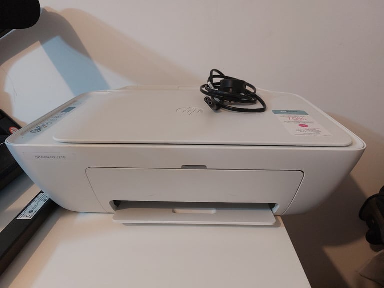 HD Desk Jet 2710 printer