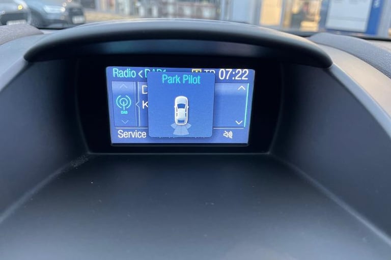 2016 Ford Fiesta 1.0 EcoBoost 125 Titanium 5dr HATCHBACK PETROL Manual