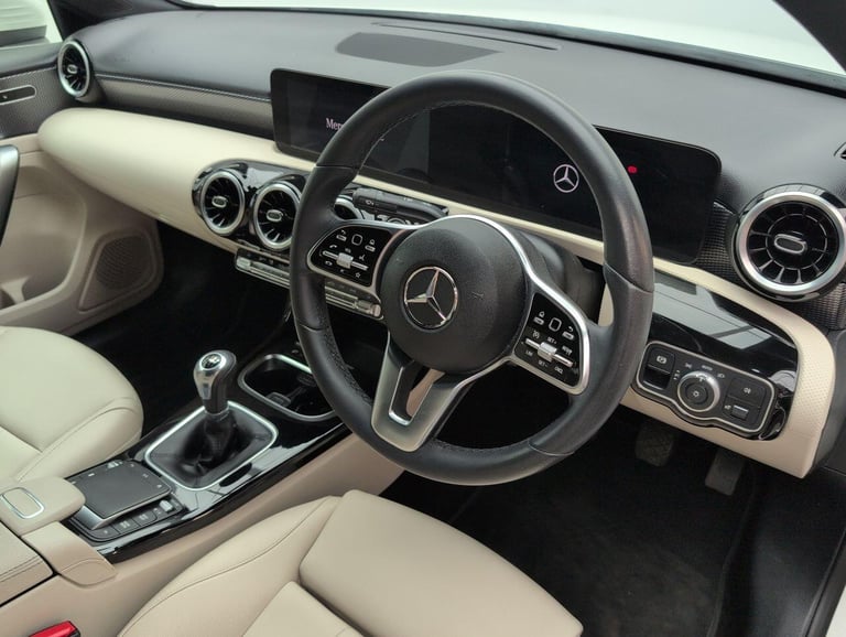 2021 Mercedes-Benz A-Class 1.3 A200 Sport Edition (Executive) Saloon 4dr Petrol Manual Euro 6 (s/...