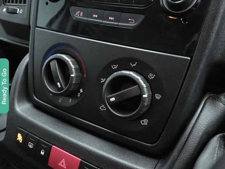 2017 Peugeot Boxer 2.0 BlueHDi 440 Minibus 4dr Diesel Manual L4 H2 Euro 6 (130 ps) Minibus Diesel...