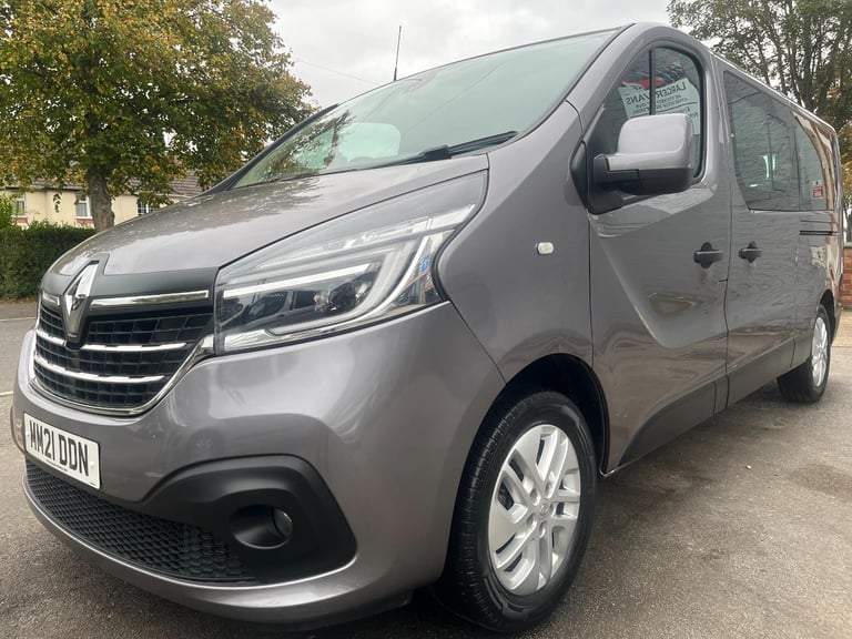 Renault Trafic 2.0 dCi ENERGY 30 Sport Nav 9 Seat LWB Minibus  DIESEL 2021/21