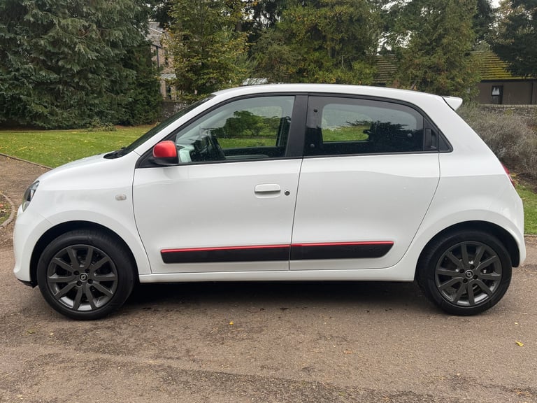 2014 64 RENAULT TWINGO DYNAMIQUE SCE 999cc**ULEZ**LOW MILEAGE**£20TAX**CHEAP TO RUN**