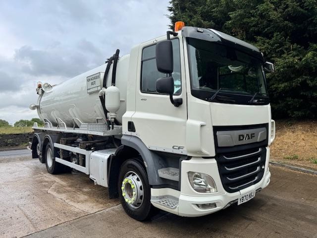 2020 70 DAF CF 410 E6 6x2 GK&N 14,400ltr vacuum tanker, fresh water pump
