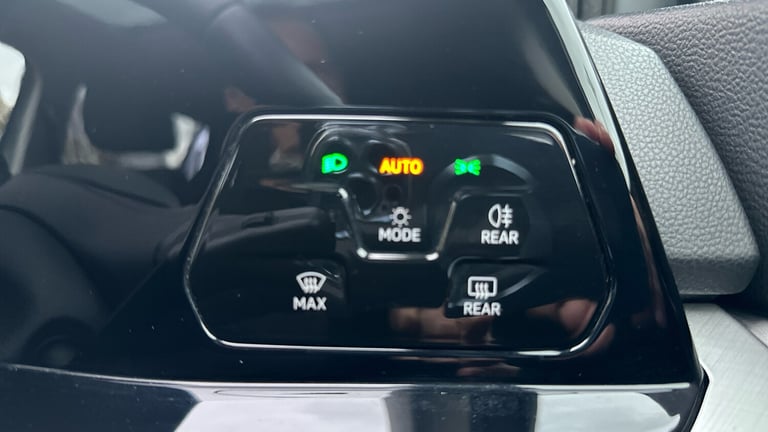 2021 Volkswagen Golf 1.5 TSI Life Hatchback 5dr Petrol Manual Euro 6 (s/s) (130 ps) Hatchback Pet...