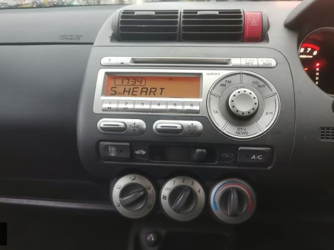 HONDA JAZZ SE DSI CVT-7(2008)1.3-AUTOMATIC