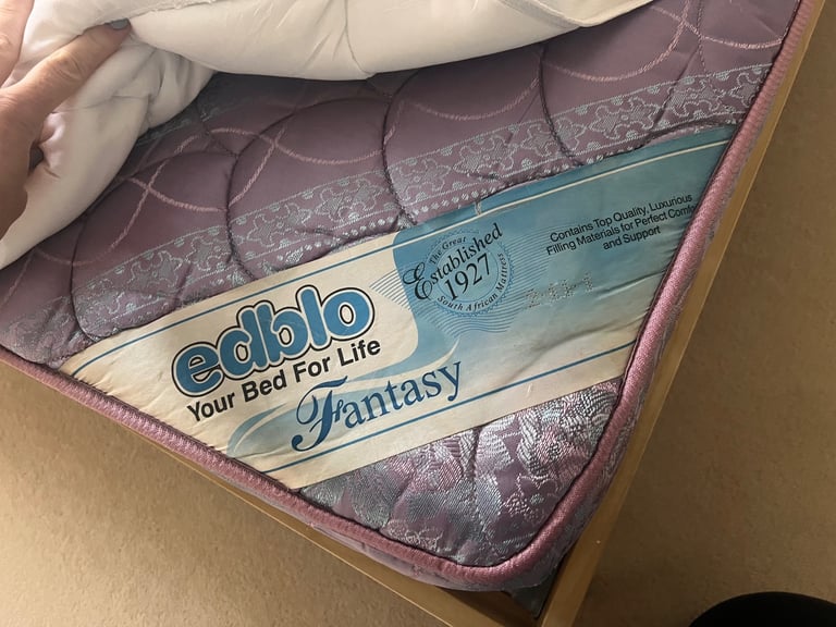 Double Bed 