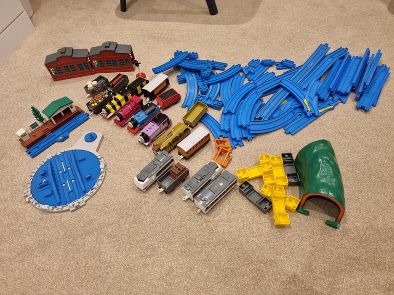 Thomas the tank engine train set