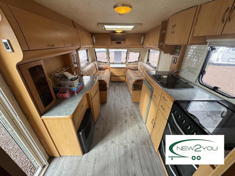 2003 Lunar Delta 520/2 2 Berth Caravan - STOCK NO E205