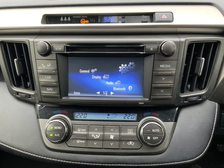 2014 Toyota RAV4 D-4D Invincible SUV Diesel Manual