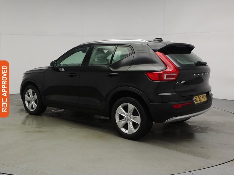 2022 Volvo XC40 2.0 B3 MHEV Core SUV 5dr Petrol Hybrid DCT Auto Euro 6 (s/s) (163 ps) SUV PETROL ...