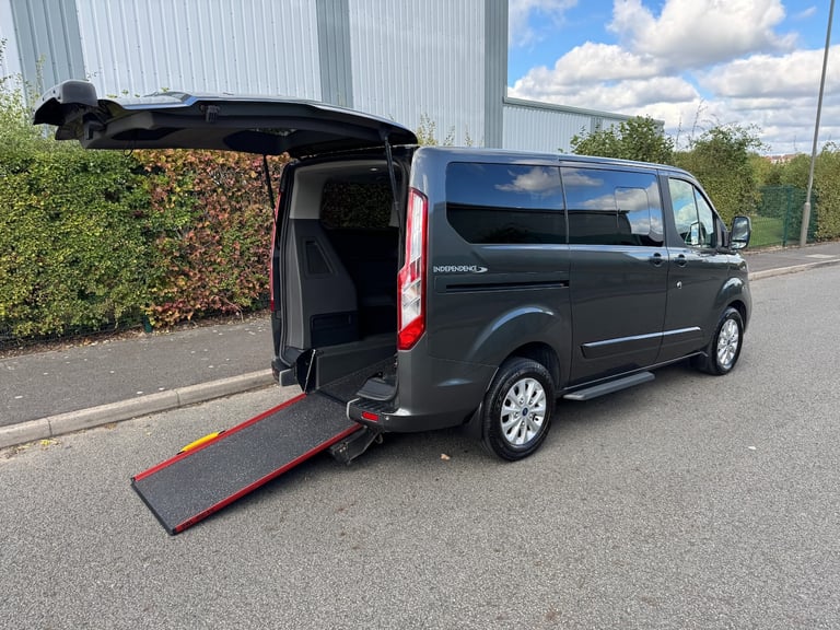 image for 2019 Ford Tourneo Custom Transit Titanium Auto Wheelchair Accessible NEW BELT