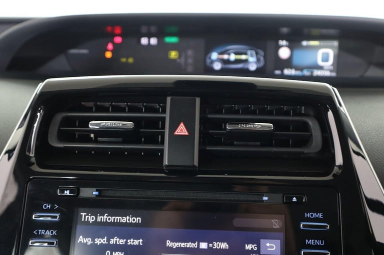 2022 Toyota Prius 1.8 VVT-h Active CVT Euro 6 (s/s) 5dr Hatchback Automatic