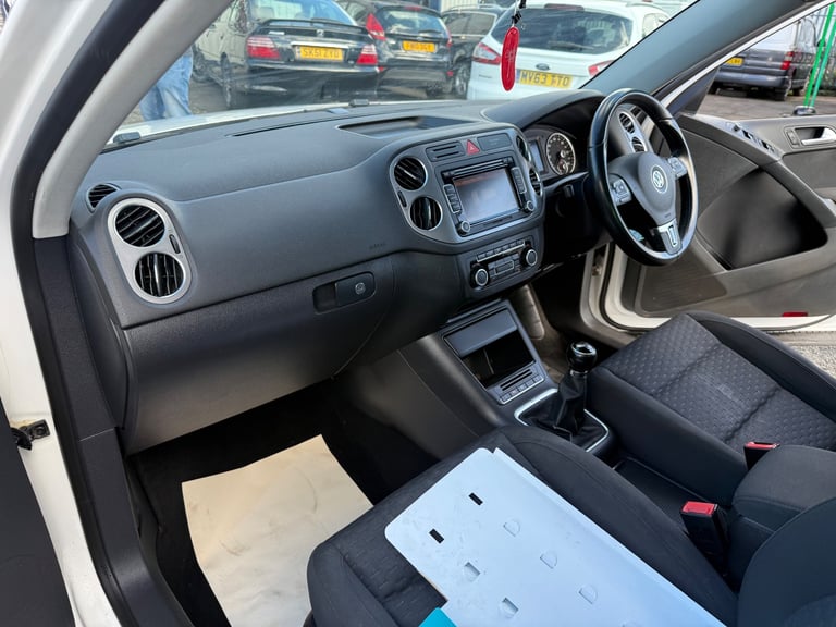 2011 V W Tiguan 2.0 TDi 4 Motion £2995
