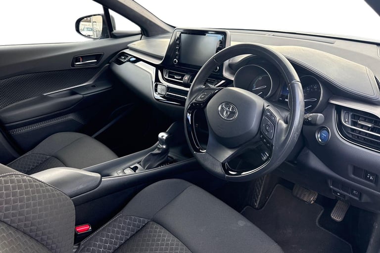 2022 Toyota C-HR 1.8 VVT-h Icon CVT Euro 6 (s/s) 5dr SUV PETROL/ELECTRIC Automatic