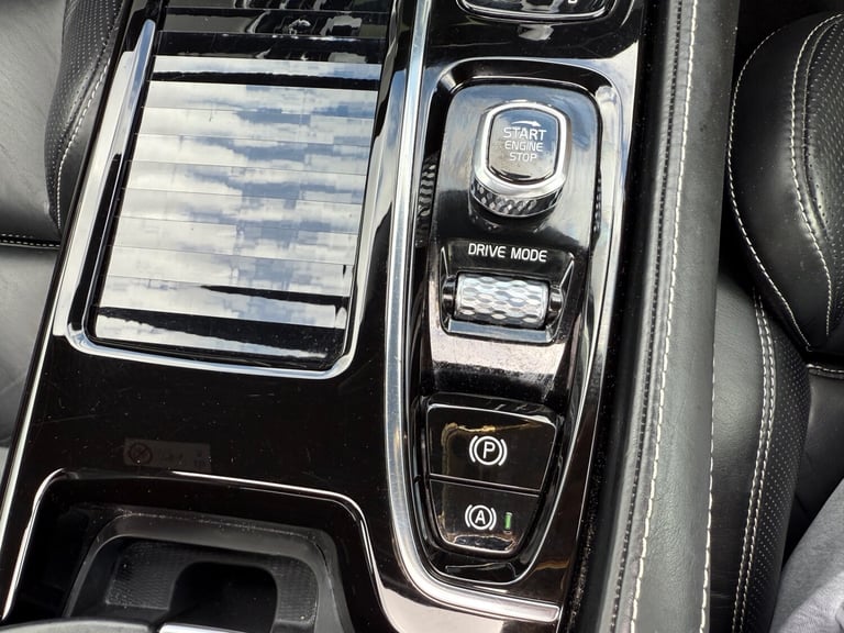 2018 Volvo S90 2.0 T8 Hybrid R DESIGN Pro 4dr AWD Geartronic SALOON Petrol Parallel Phev Automatic