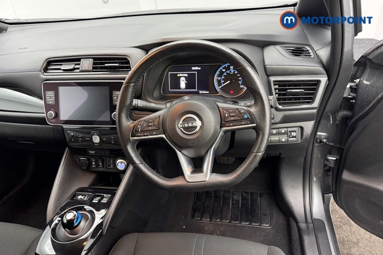 2022 Nissan Leaf 110kW N-Connecta 39kWh 5dr Auto Hatchback Electric Automatic