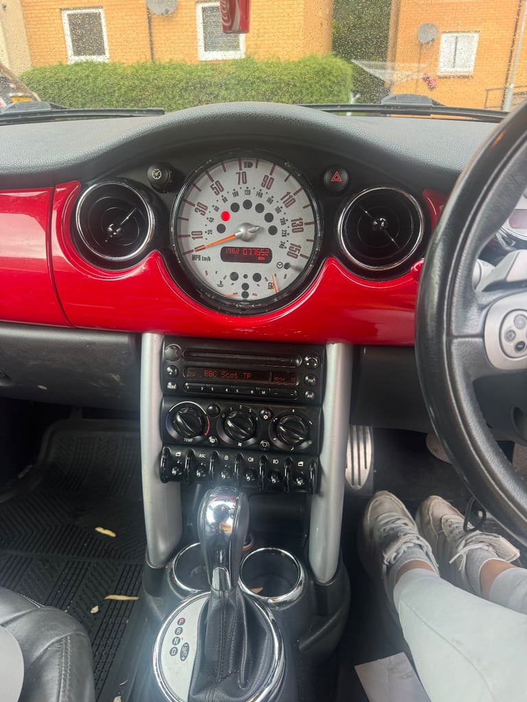 Mini, CONVERTIBLE, Convertible, 2006, Semi-Auto, 1598 (cc), 2 doors