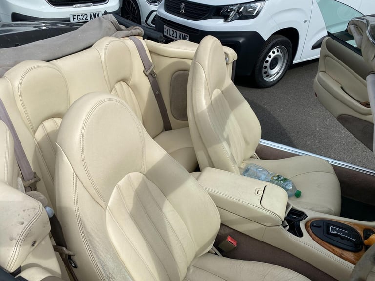 1997 Jaguar XK8 4.0 2dr CONVERTIBLE Petrol Automatic