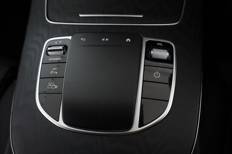 2021 Mercedes-Benz E-Class 2.0 E300de 13.5kWh AMG Line G-Tronic+ Euro 6 (s/s) 4dr Saloon DIESEL/E...