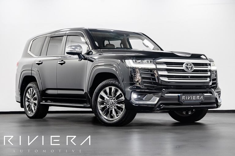  Toyota Land Cruiser ZX300 4x4 Petrol Manual