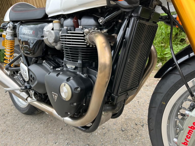 TRIUMPH THRUXTON 1200 R, 2019(69), 1 OWNER, 18,987 MILES, FSH, IMMACULATE, £8295