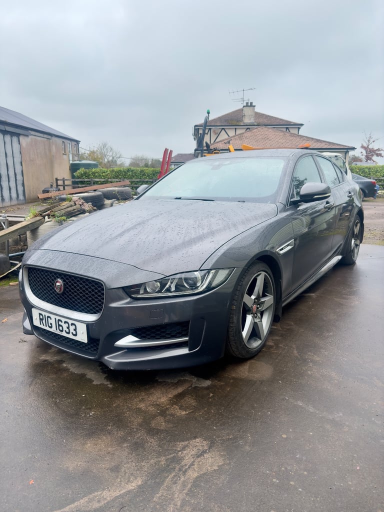 2016 Jaguar XE R Sport 