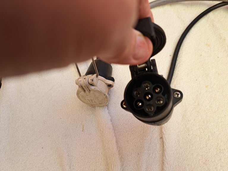 Caravan/Trailer plug adapter 