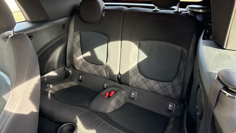 2018 Mini Convertible 1.5 Cooper II 2dr Manual with Chili Pack  Dual Cli