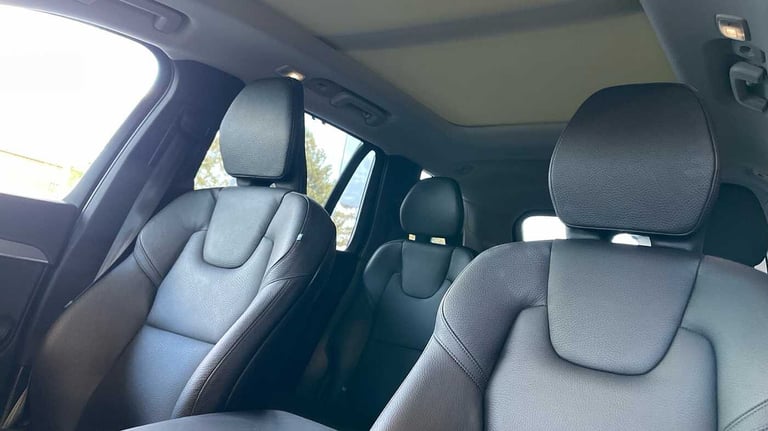 2023 Volvo XC90 2.0 B5D (235) Plus Dark 5dr AWD Geartronic SUV Diesel Automatic