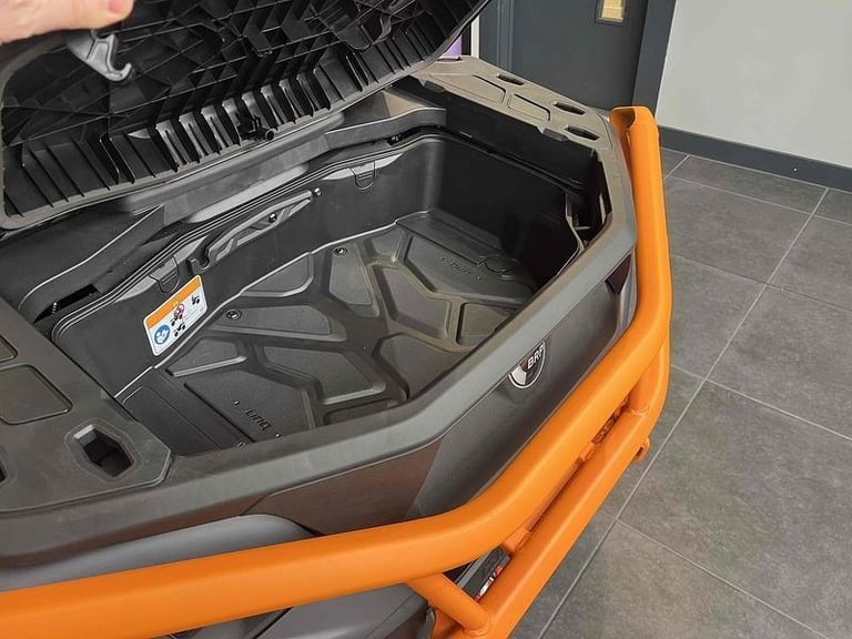 Can-Am Outlander 1000 XT-P T 1000R with ABS ATV Quad