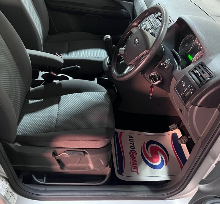 2007 Ford Focus C-Max 1.6 LX 5dr MPV PETROL Manual