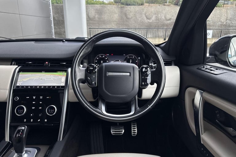 2020 Land Rover Discovery Sport 2.0 D180 MHEV R-Dynamic SE SUV 5dr Diesel Auto 4WD Euro 6 (s/s) (...