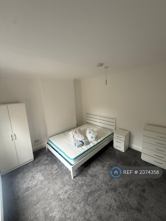 image for 5 bedroom house in Pershore Road, Selly Park, Birmingham, B29 (5 bed) (#2374358)