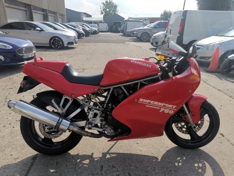 image for 1993 L DUCATI SUPERSPORT 750 DESMODUE CLASSIC SPORTS 750SS, NEW MOT, RED, CLEAN