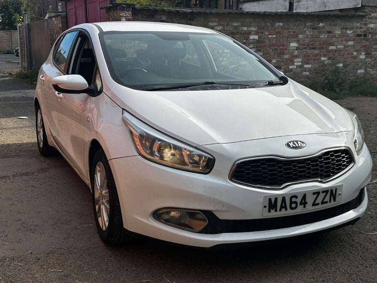 Kia, CEED, Hatchback, 2014, Manual, 1396 (cc), 5 doors