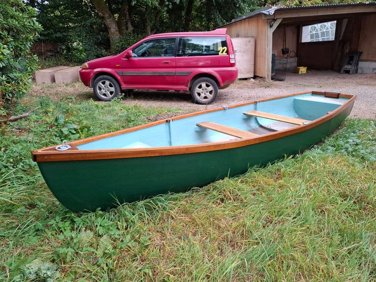 16ft Refurbished Skiff-style Rowing Boat