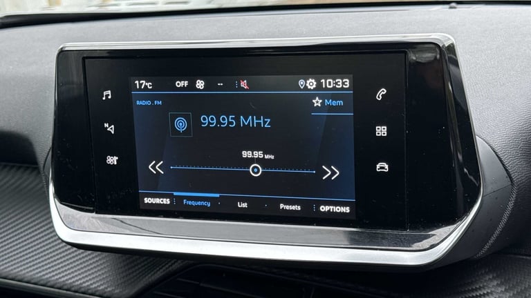2021 Peugeot 2008 1.2 PureTech Active Premium 5dr Estate Petrol Manual