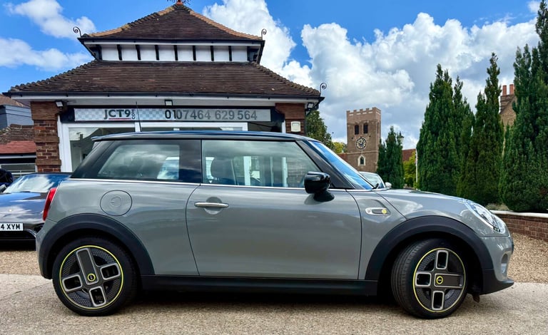 2020 MINI Hatch 135kW Cooper S Level 1 33kWh 3dr Auto HATCHBACK ELECTRIC Automatic