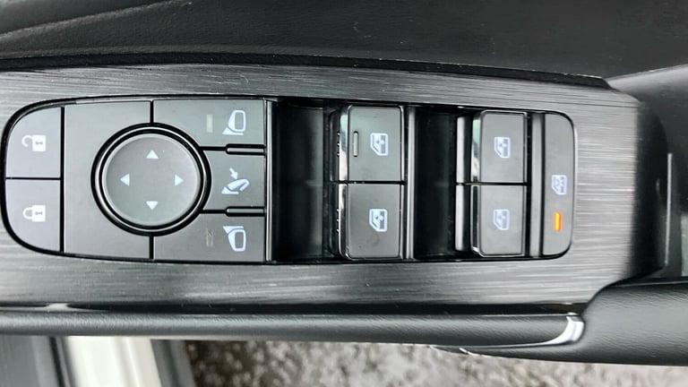 2022 Nissan Qashqai 1.3 DiG-T MH N-Connecta 5dr Petrol Hatchback Hatchback Petrol Manual