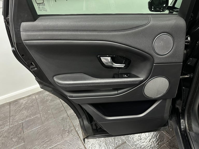 2018 Land Rover Range Rover Evoque 2.0 TD4 SE Tech Auto 4WD Euro 6 (s/s) 5dr ESTATE Diesel Automatic