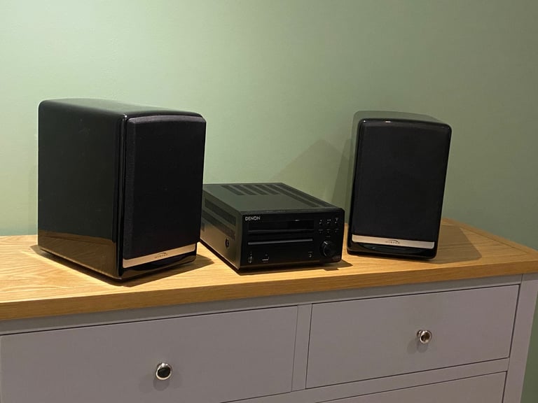 image for DENON MP3 CD MUSIC SYSTEM 