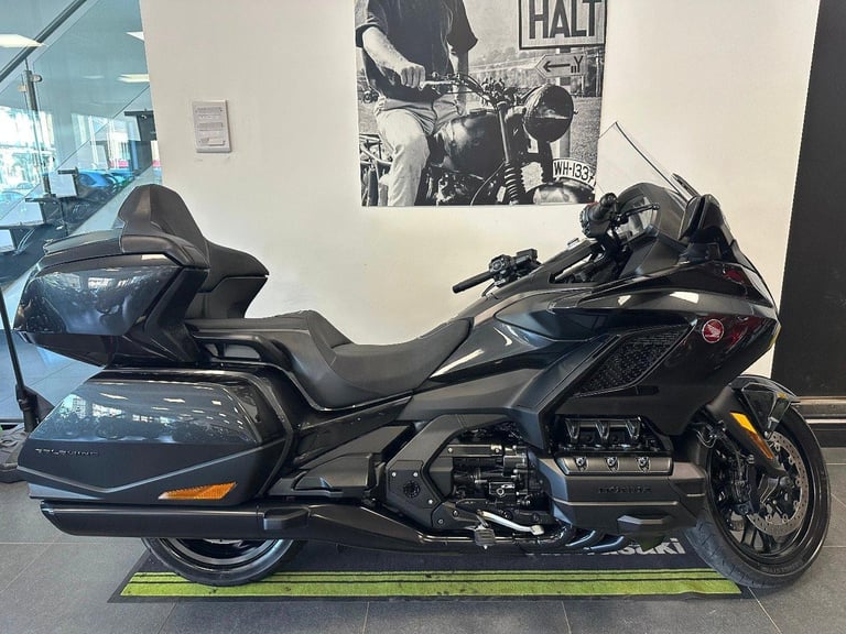 HONDA GL1800 GOLDWING TOUR-1 OWNER-FSH-