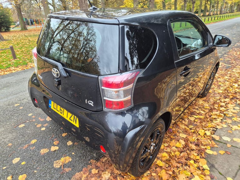 TOYOTA IQ HATCHBACK 2012 £20 TAX MANUAL 998cc 3 DOOR