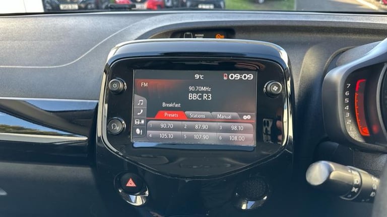 2018 Peugeot 108 1.0 72 Collection 5dr HATCHBACK PETROL Manual