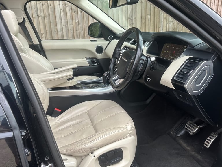 2013 Land Rover Range Rover Sport 3.0 SDV6 HSE Dynamic -WARRANTY- Free Delivery!