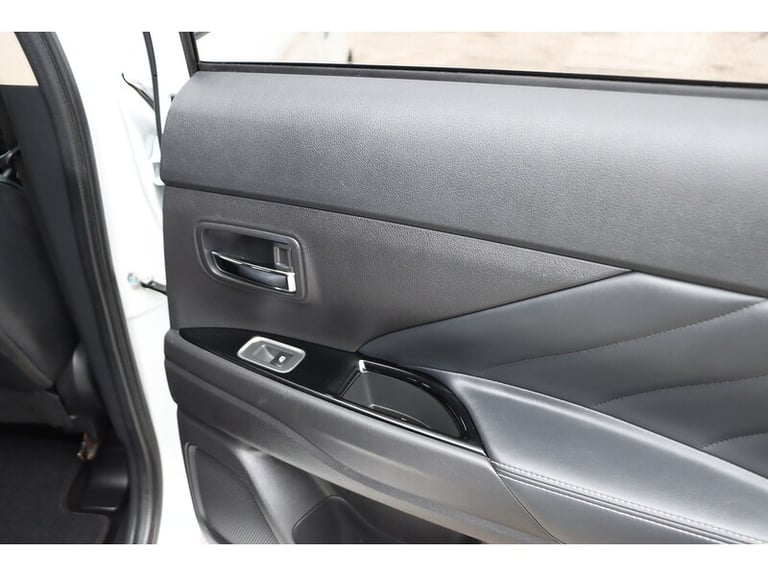 2018 Mitsubishi Outlander h TwinMotor Juro SUV HYBRID Automatic