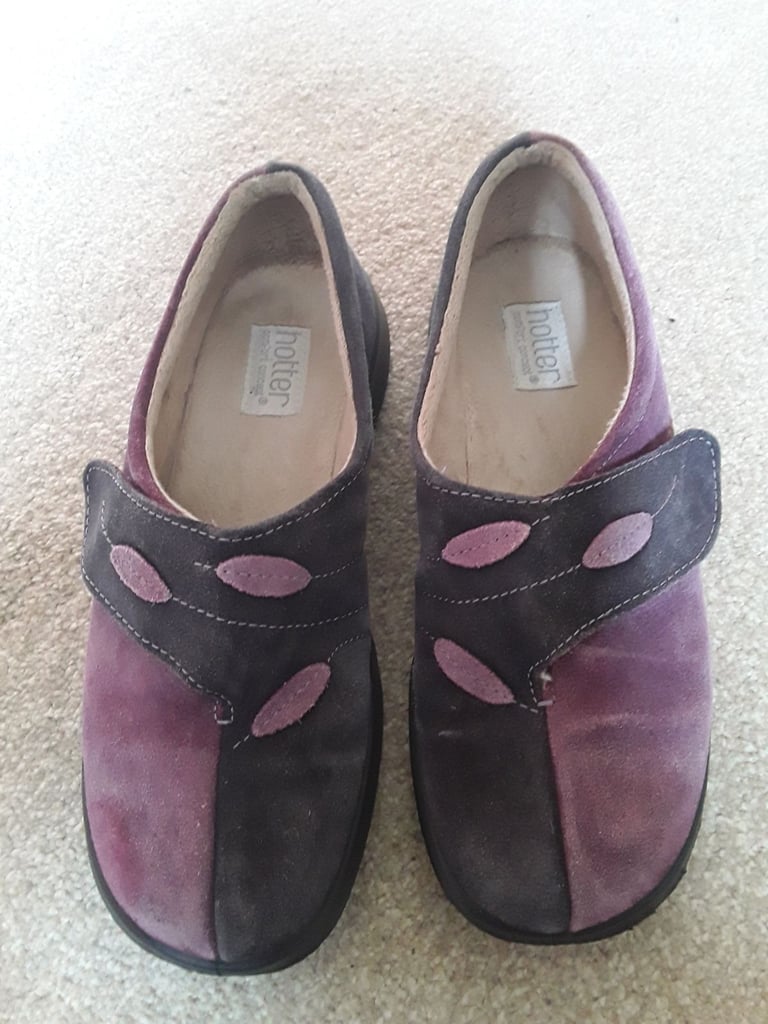 Slippers Hotter size 5